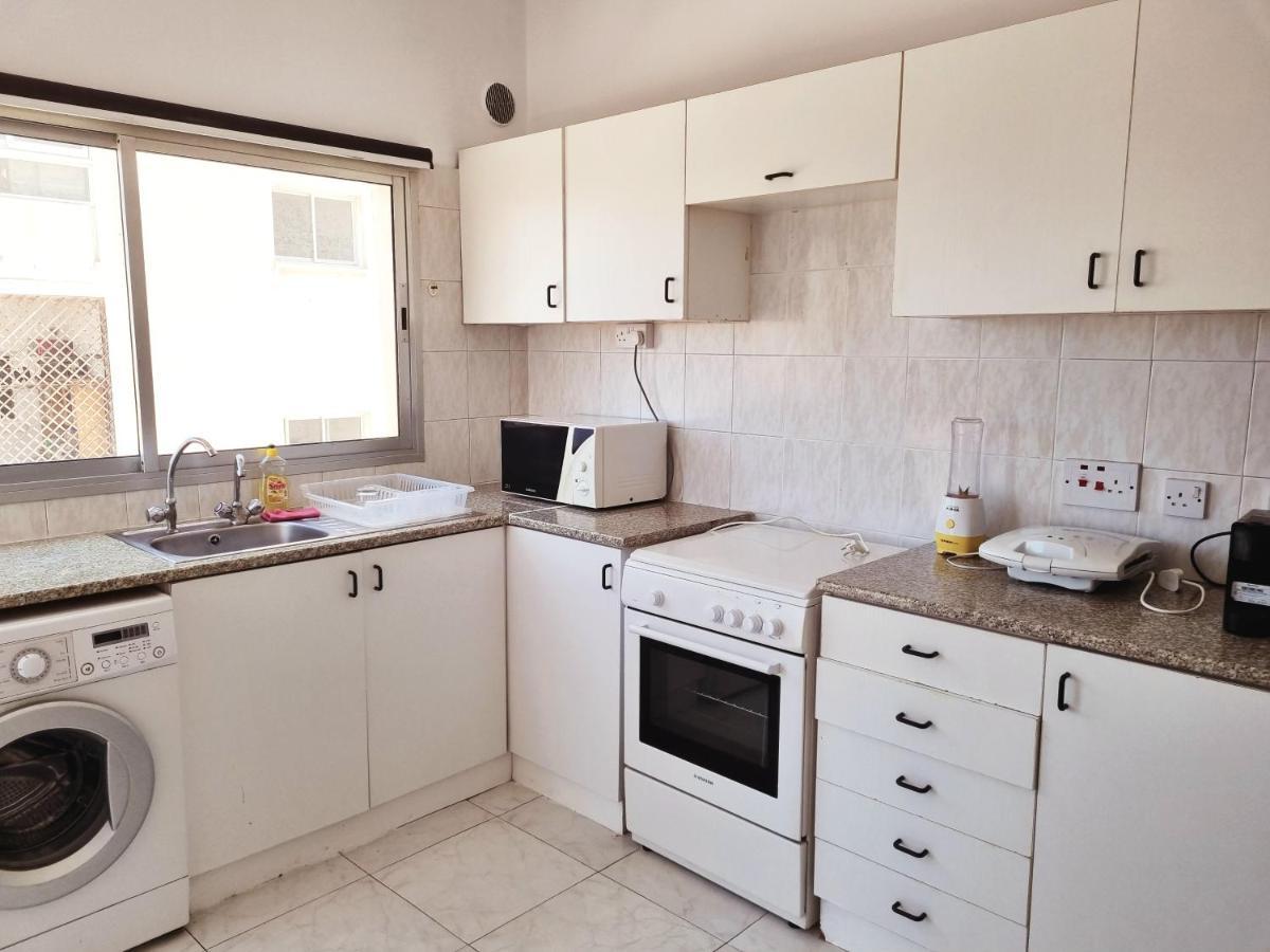 Ikaros Boutique Apartment 레메소스 외부 사진