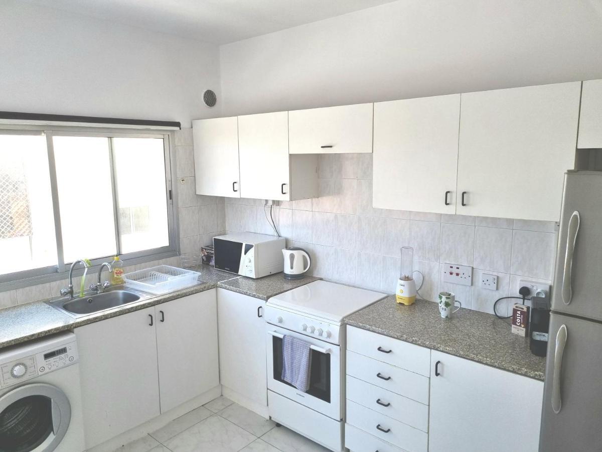 Ikaros Boutique Apartment 레메소스 외부 사진